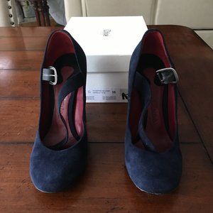 Chloe Blue Suede Pumps